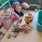 2kc - Op zoek naar... dino's!