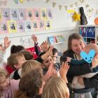 Juf Eline en César kwamen op bezoek! 