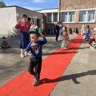 Gekke hoedenmakers modeshow